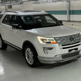 Ford Explorer 2019