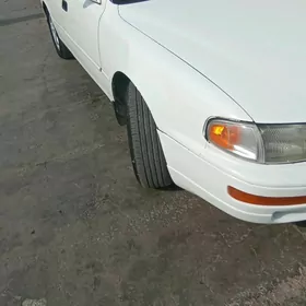 Toyota Camry 1992