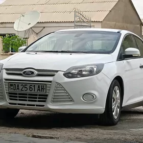 Ford Focus 2011