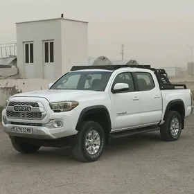 Toyota Tacoma 2019