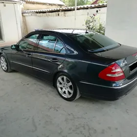 Mercedes-Benz E320 2003