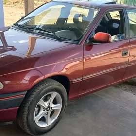 Opel Astra 1993