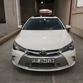 Toyota Camry 2016