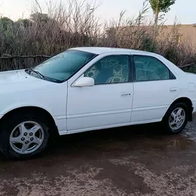 Toyota Camry 1997