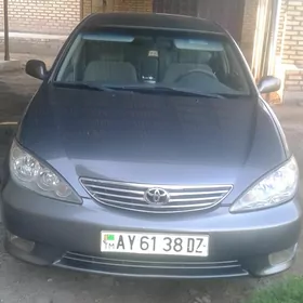 Toyota Camry 2003