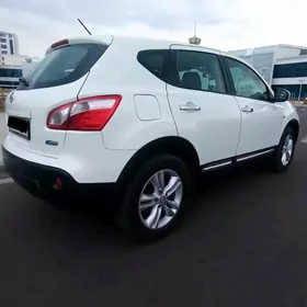 Nissan Qashqai 2014