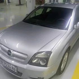 Opel Signum 2004