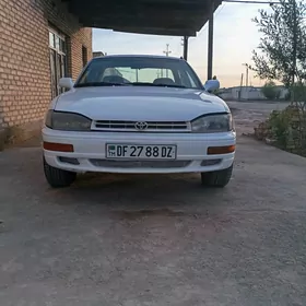 Toyota Camry 1992