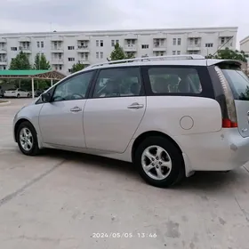 Mitsubishi Chariot 2006