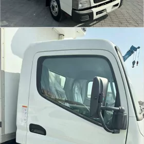 Mitsubishi Canter 2024