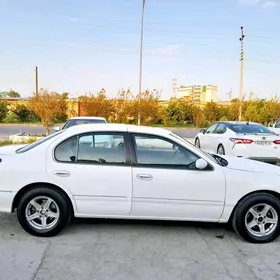 Infiniti Q 1998