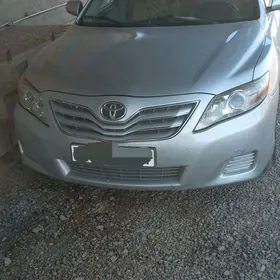 Toyota Camry 2010