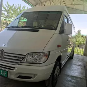 Mercedes-Benz Sprinter 3500 2003