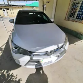 Toyota Camry 2017