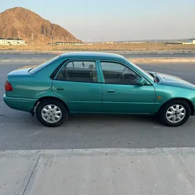 Toyota Corolla 1999