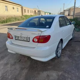 Toyota Corolla 2004