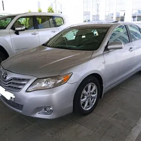 Toyota Camry 2011