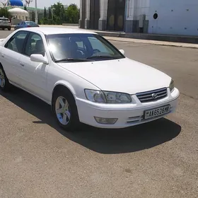 Toyota Camry 1997