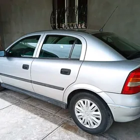 Opel Astra 1999