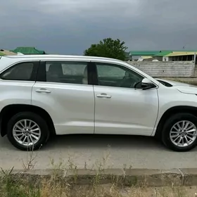 Toyota Highlander 2017