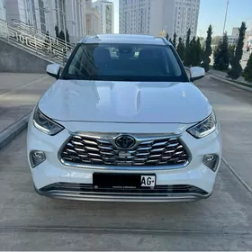 Toyota Highlander 2020