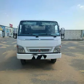 Mitsubishi Canter 2009