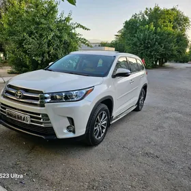 Toyota Highlander 2018