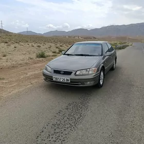 Toyota Camry 1997