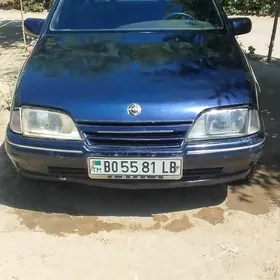 Opel Omega 1990