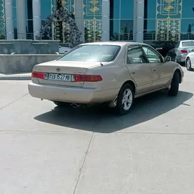 Toyota Camry 2001