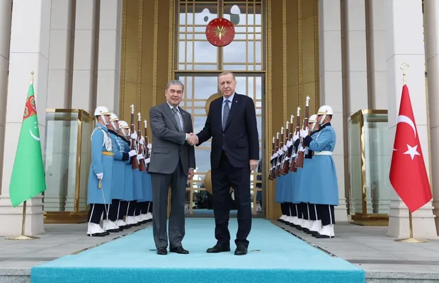 Türkmenistanyň Halk Maslahatynyň Başlygy Türkiýäniň Prezidenti bilen telefon arkaly söhbetdeş boldy