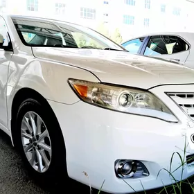 Toyota Camry 2010