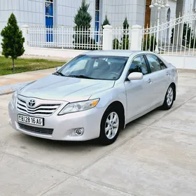 Toyota Camry 2010