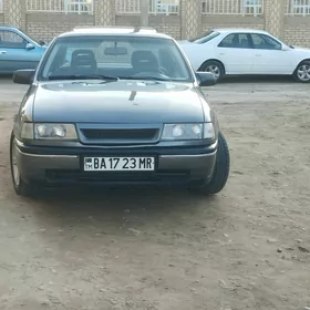 Opel Vectra 1992