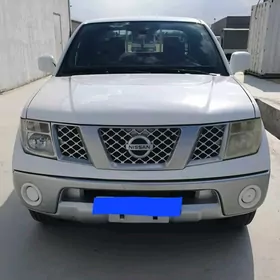 Nissan Navara 2011