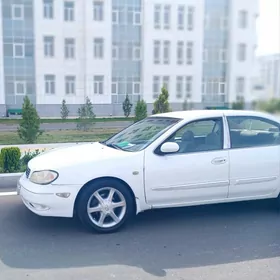 Nissan Maxima 2004