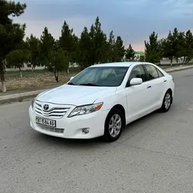 Toyota Camry 2010