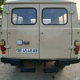 UAZ Profi 1999