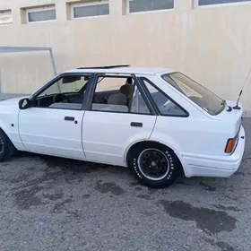 Ford Escort