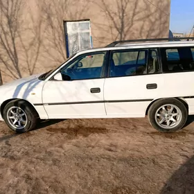 Opel Astra 1997