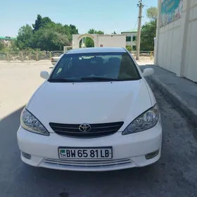 Toyota Camry 2005