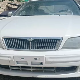 Nissan Cefiro 1995