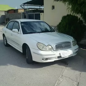 Hyundai Sonata 2002