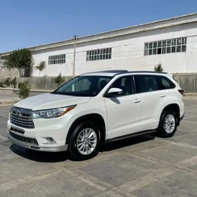 Toyota Highlander 2016