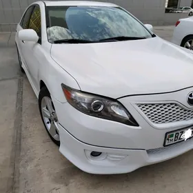 Toyota Camry 2011