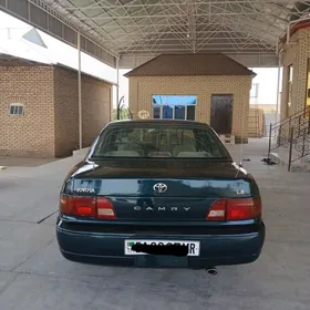 Toyota Camry 1996