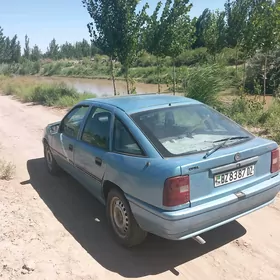 Opel Vectra 1992