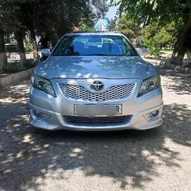 Toyota Camry 2010