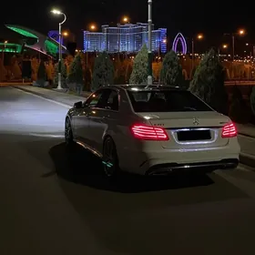 Mercedes-Benz 400E 2016