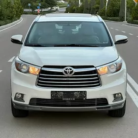 Toyota Highlander 2016